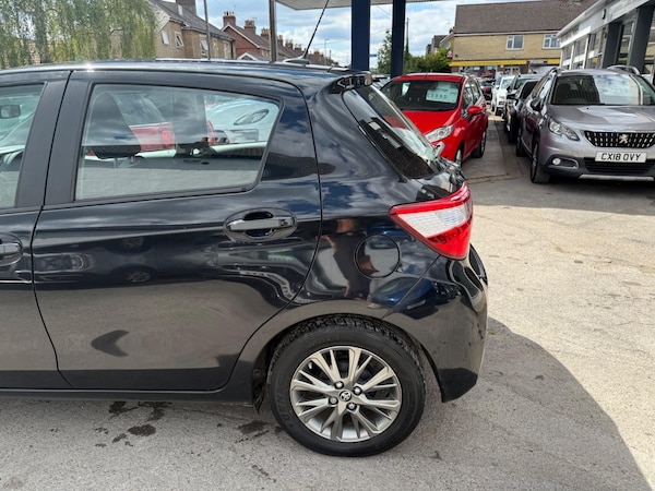 Used Toyota Yaris 2017 for sale - 75198814: Photo 10