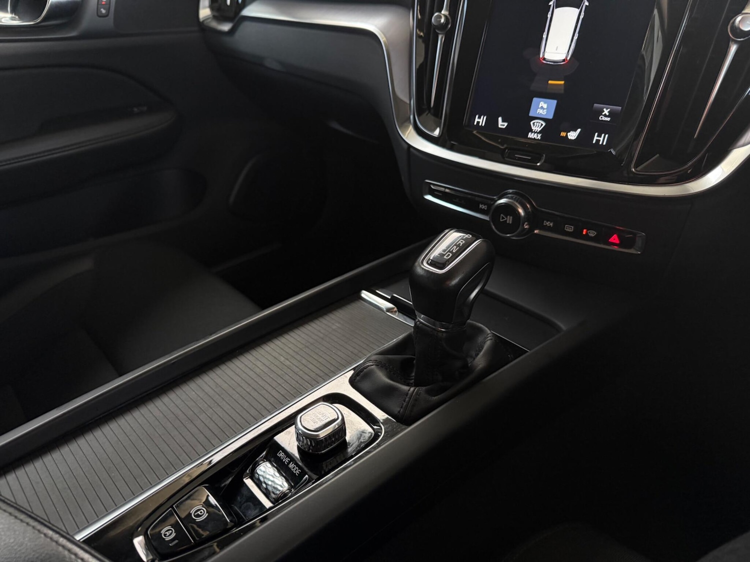 Used Volvo V60 for sale - 77659118: Photo 10