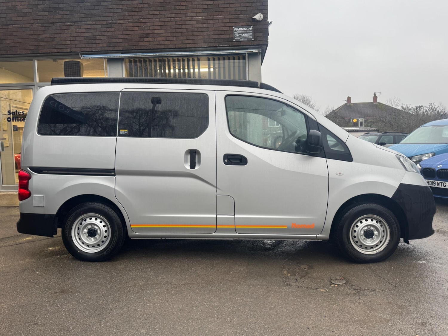Used Nissan NV200 2024 for sale - 77215123: Photo 2
