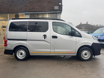 Used Nissan NV200 2024 for sale - 77215123: Photo