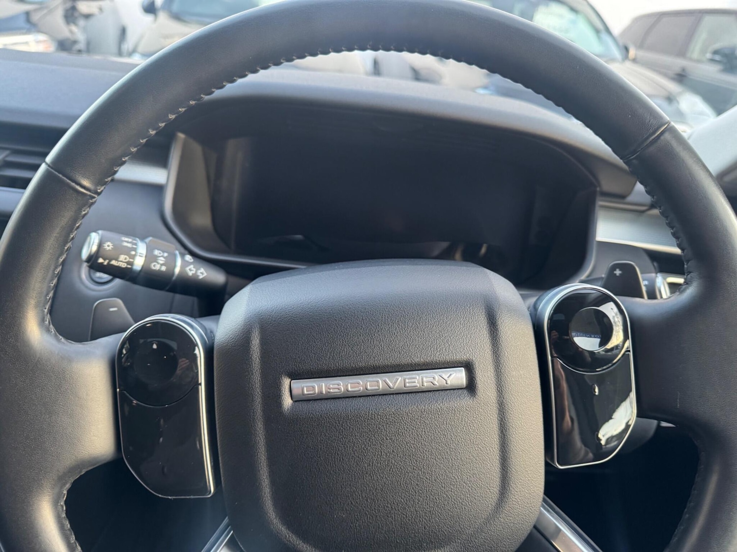 Used Land Rover Discovery 2020 for sale - 77074187: Photo 24