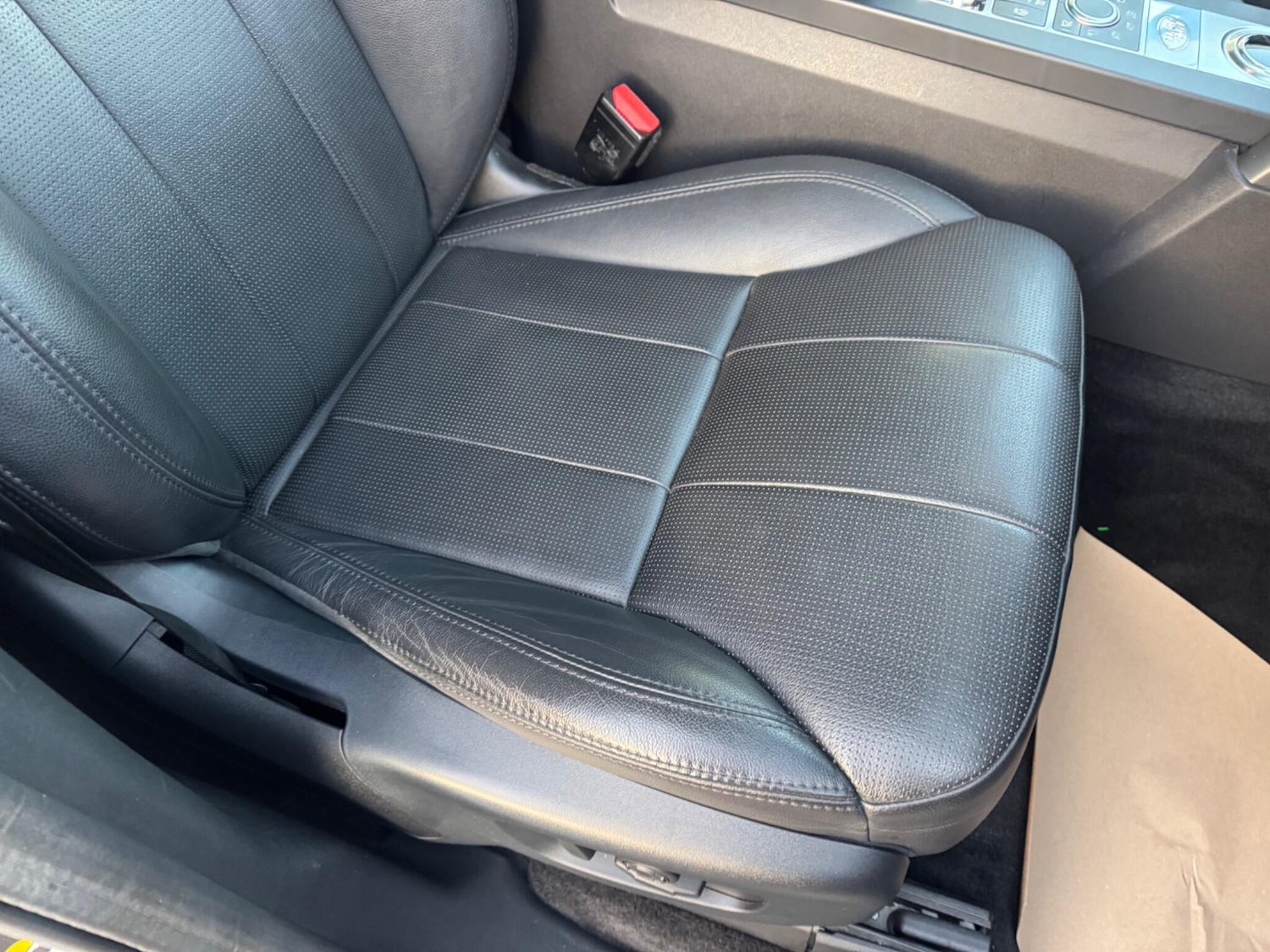 Used Land Rover Discovery 2020 for sale - 77074187: Photo 26