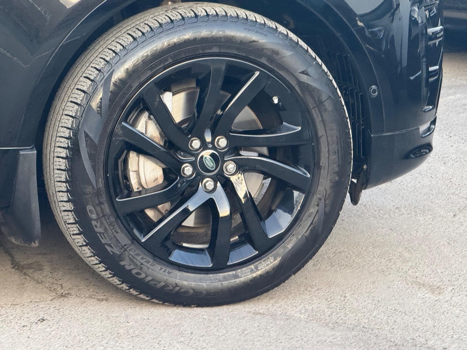 Used Land Rover Discovery 2020 for sale - 77074187: Photo 4