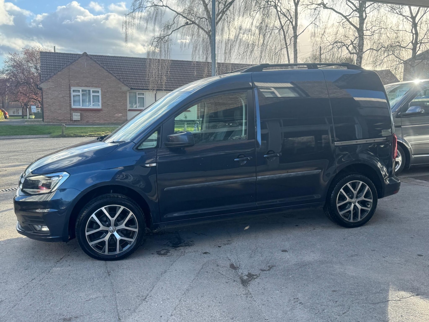 Used Volkswagen Caddy 2017 for sale - 78019792: Photo 10