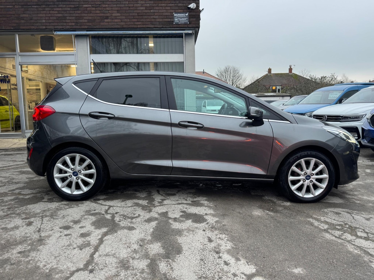 Used Ford Fiesta 2020 for sale - 77040945: Photo 2