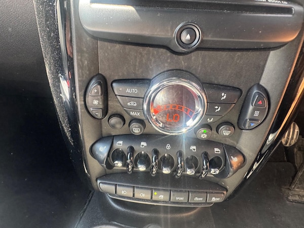 Used MINI Countryman 2011 for sale - 75645636: Photo 18
