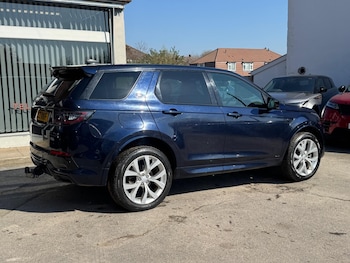 Used Land Rover Discovery Sport 2021 for sale - 78471534: Photo
