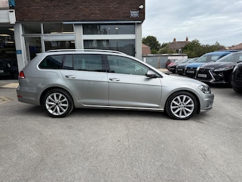 Used Volkswagen Golf 2019 for sale - 75520271: Photo