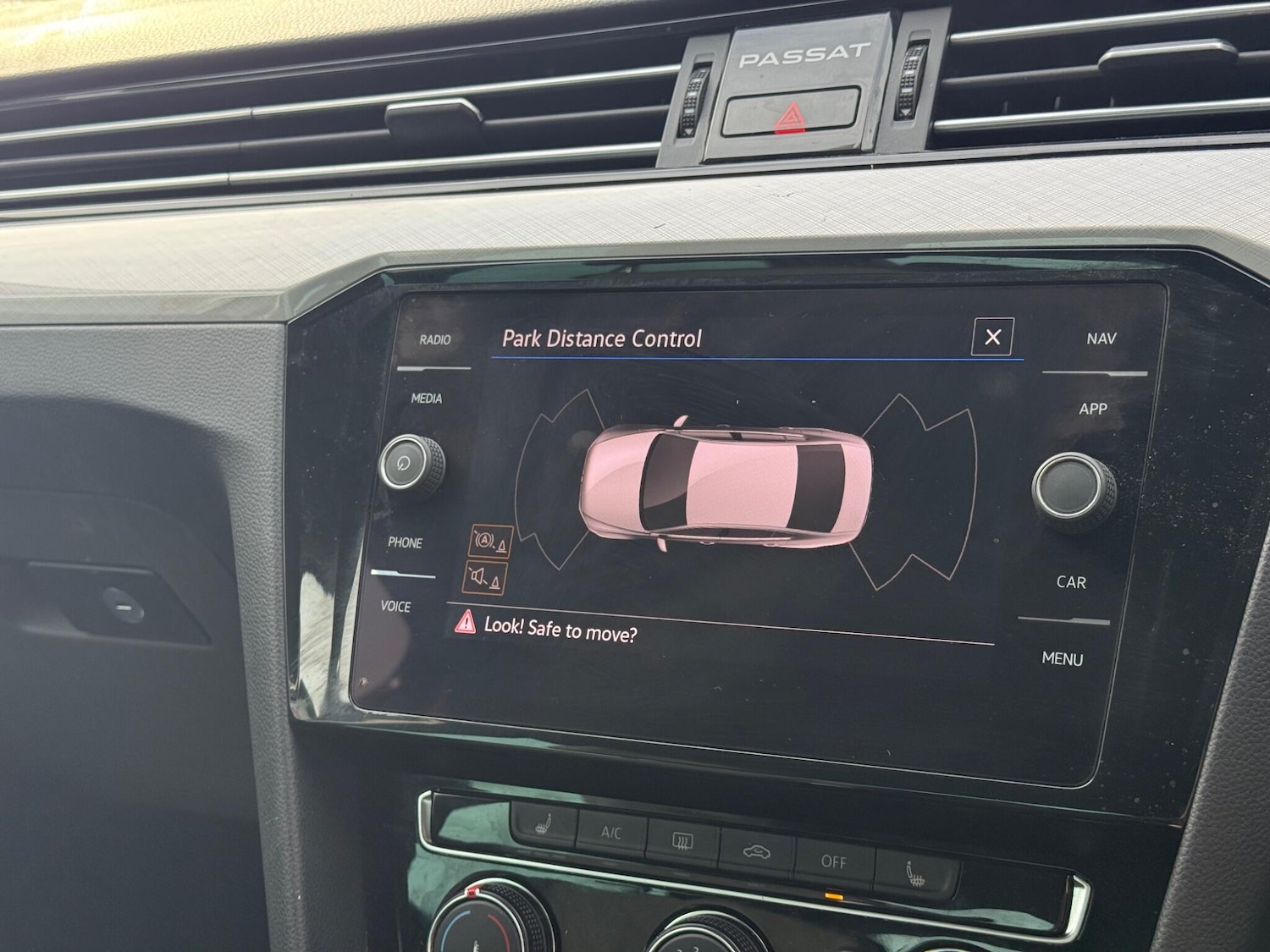 Used Volkswagen Passat 2020 for sale - 76484609: Photo 26