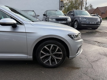 Used Volkswagen Passat 2020 for sale - 76484609: Photo