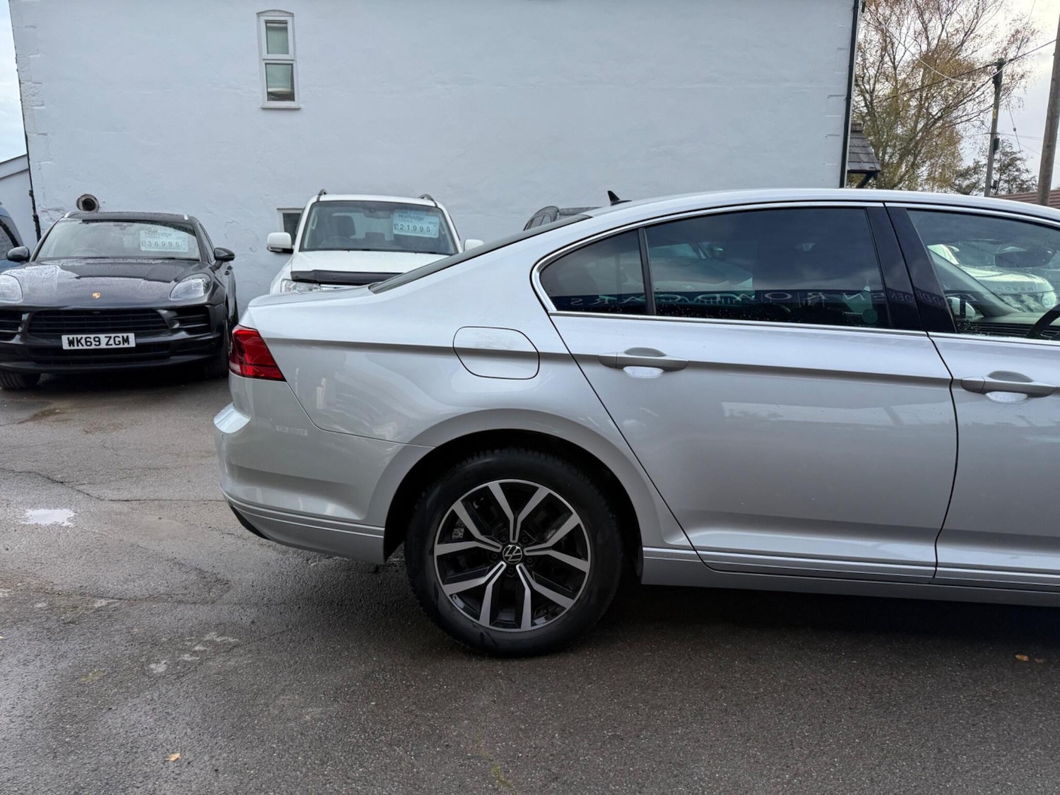 Used Volkswagen Passat 2020 for sale - 76484609: Photo 3