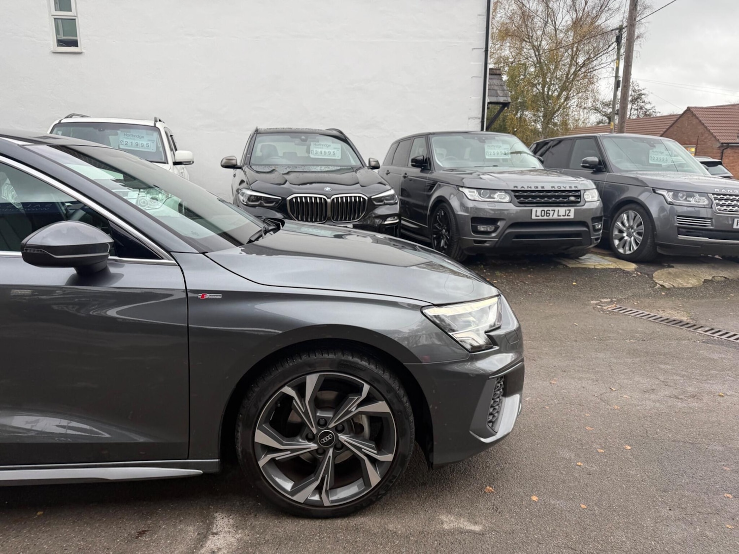 Used Audi A3 2023 for sale - 76549051: Photo 2