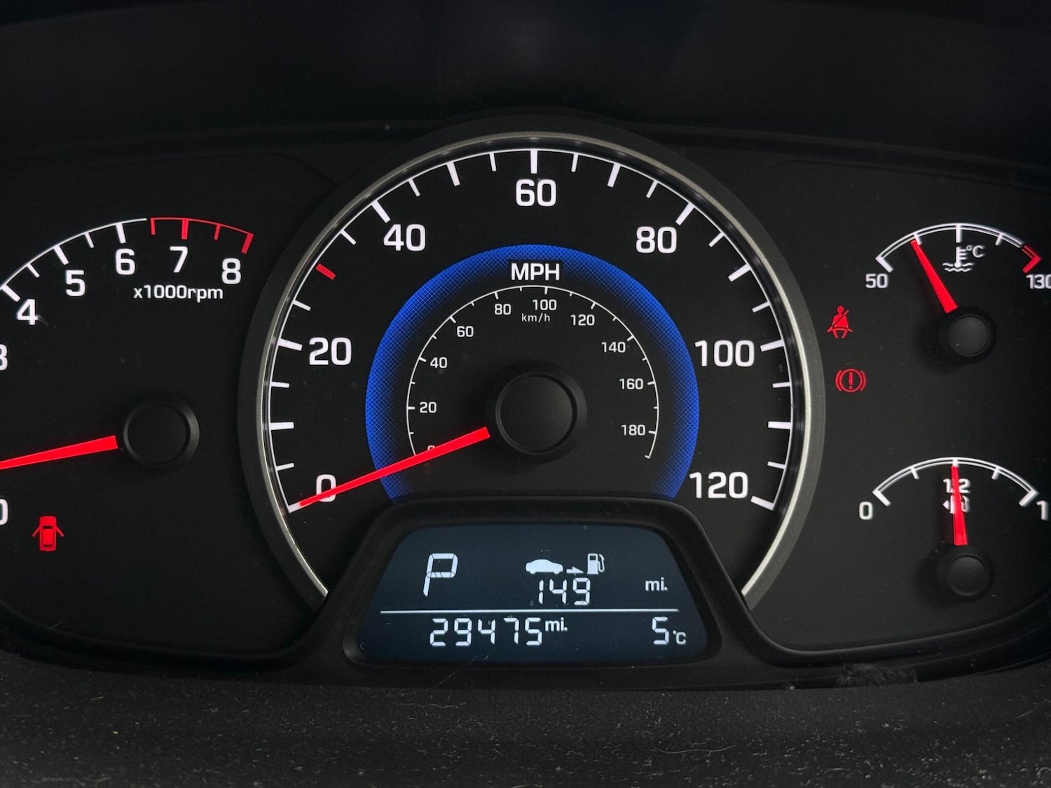 Used Hyundai i10 2015 for sale - 77331479: Photo 24