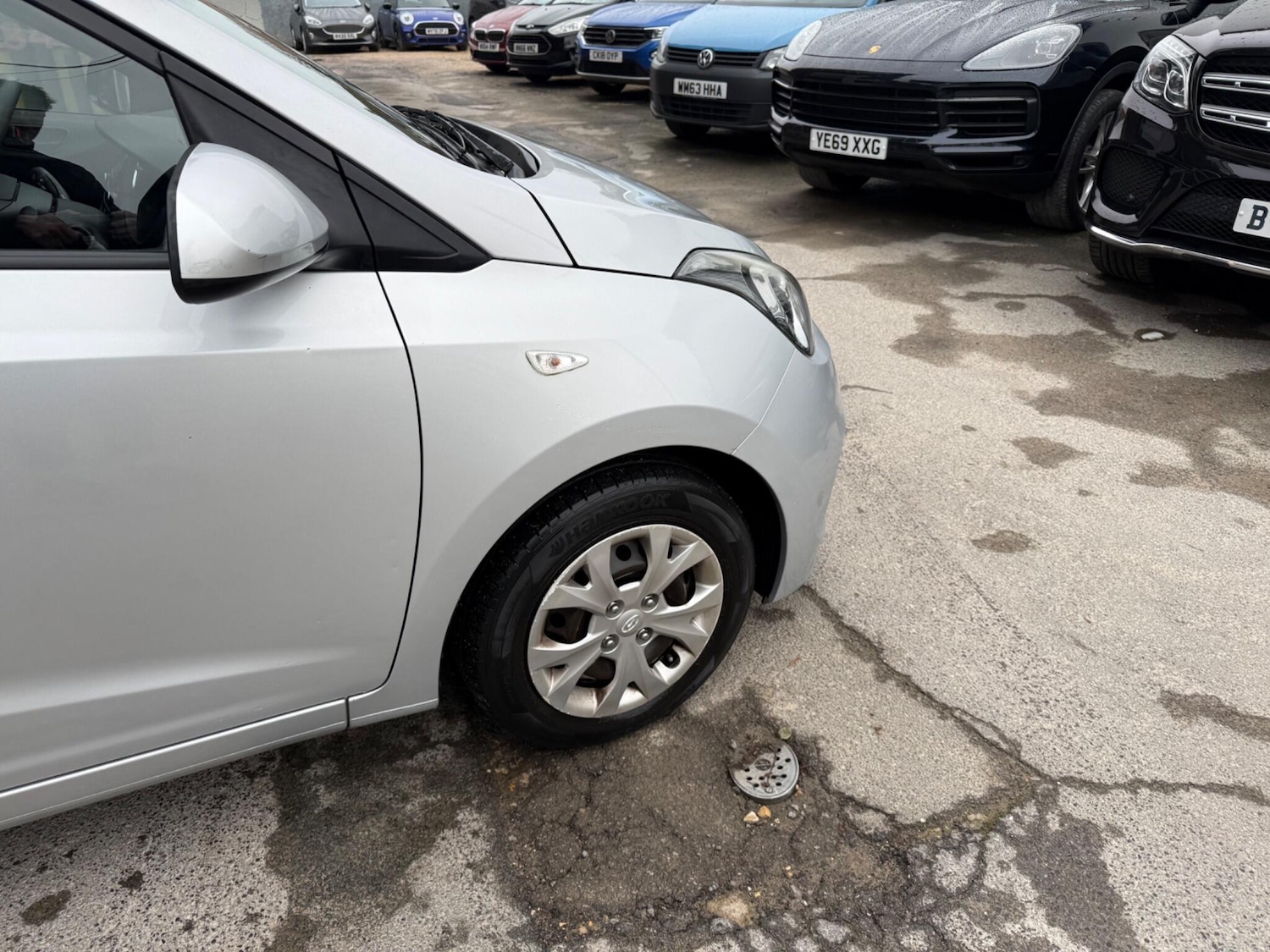 Used Hyundai i10 2015 for sale - 77331479: Photo 4