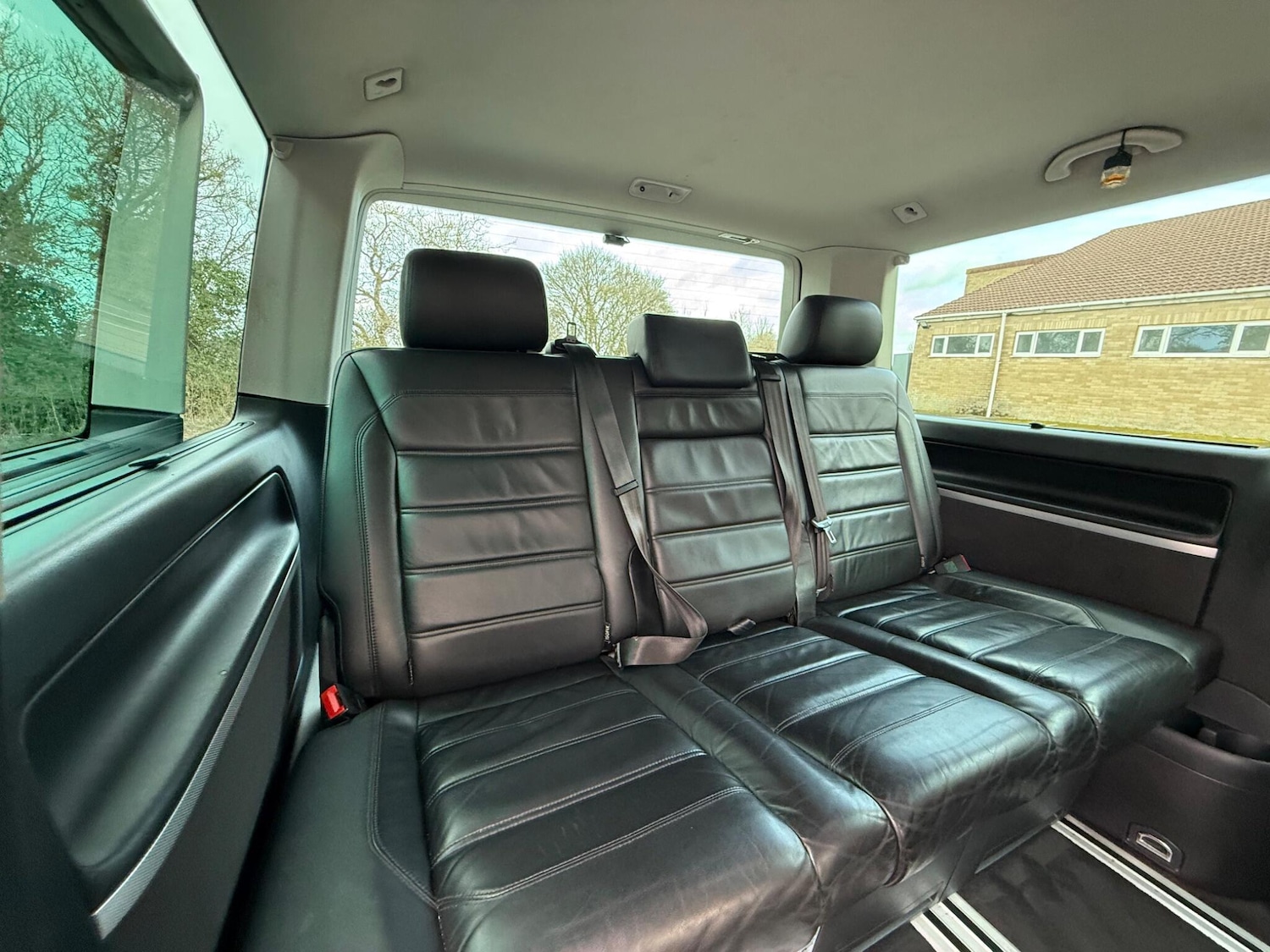 Used Volkswagen Caravelle 2015 for sale - 77646779: Photo 16