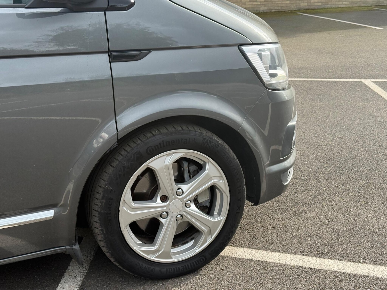 Used Volkswagen Caravelle 2015 for sale - 77646779: Photo 18