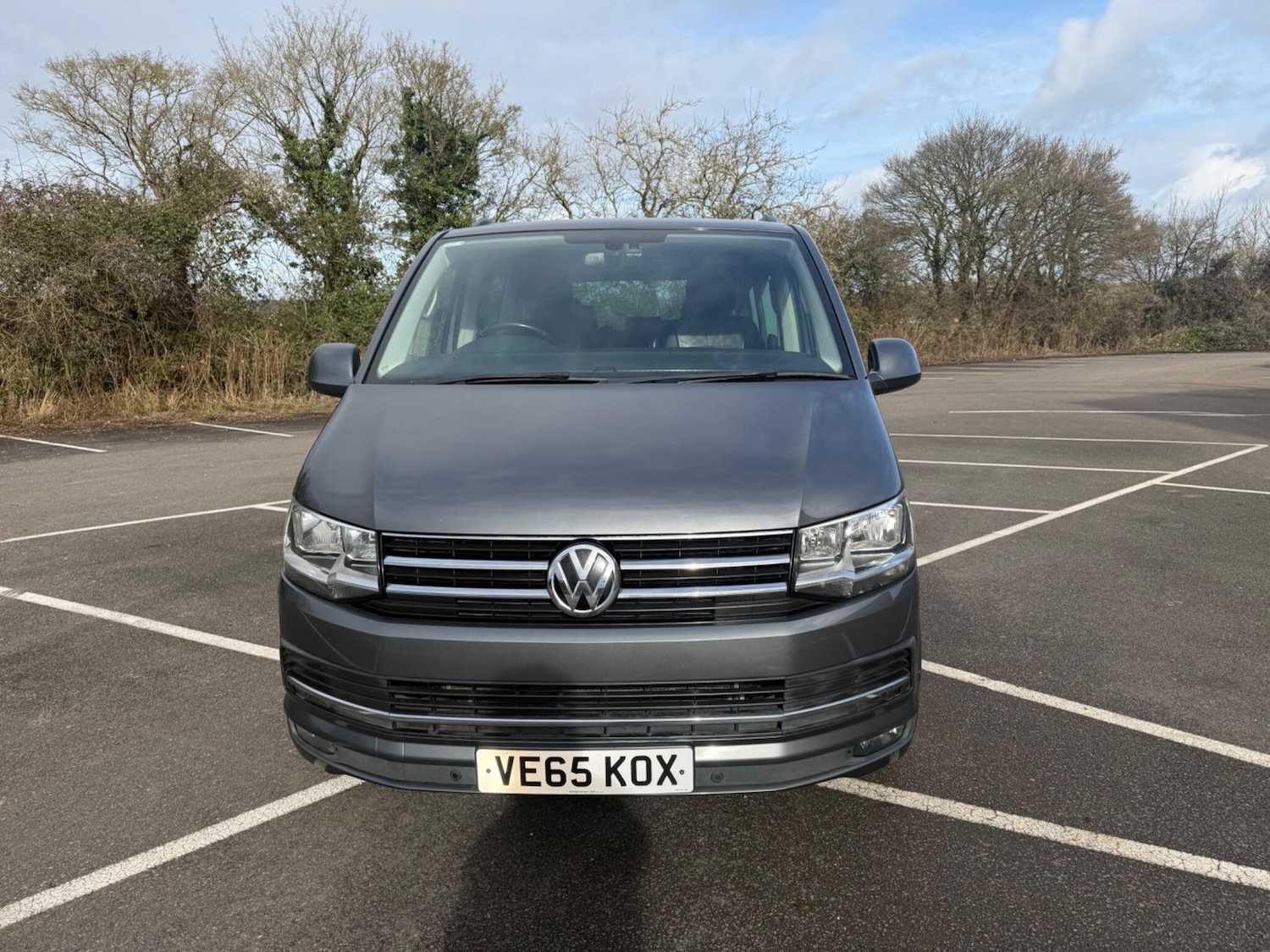 Used Volkswagen Caravelle 2015 for sale - 77646779: Photo 2