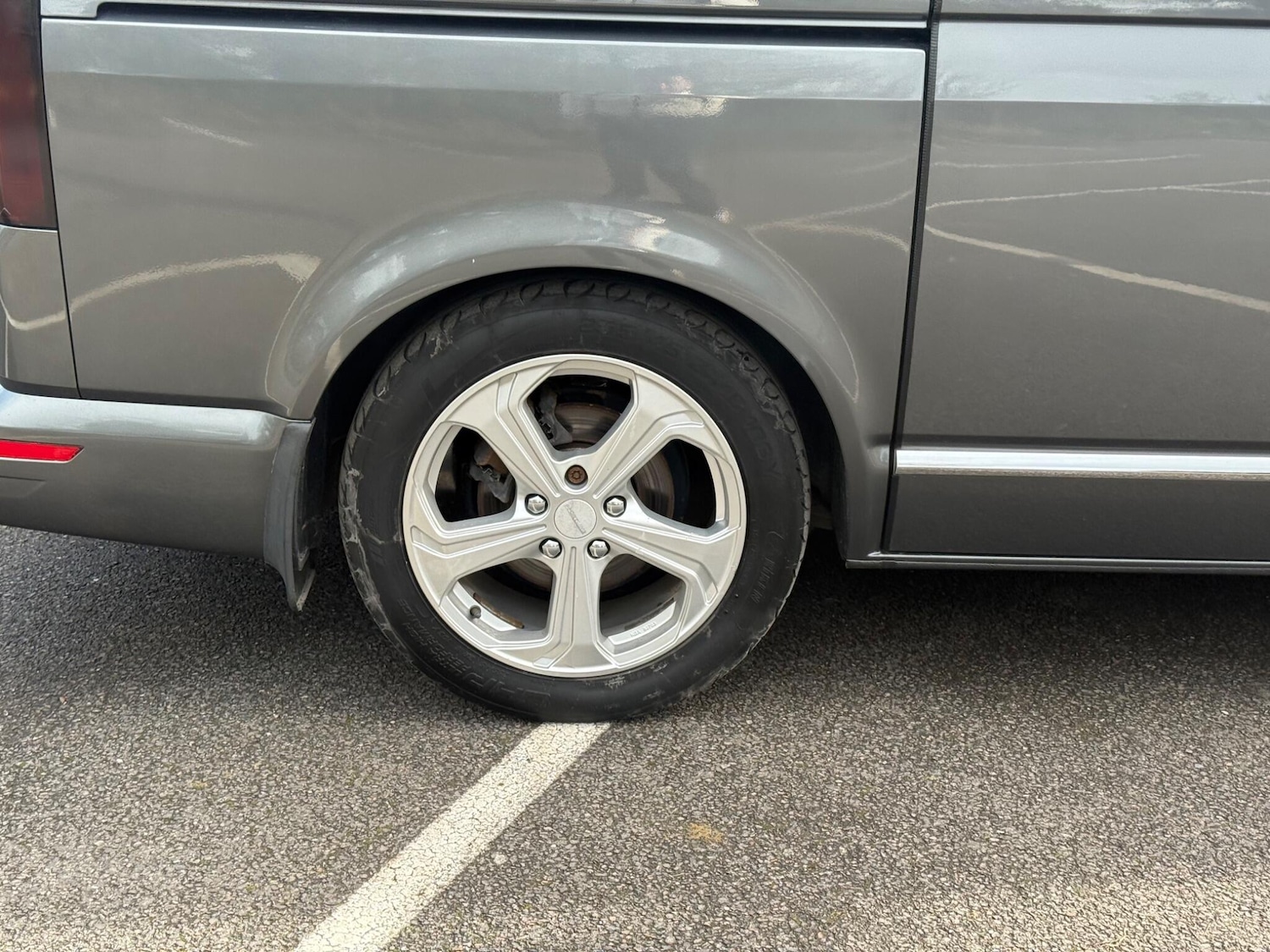 Used Volkswagen Caravelle 2015 for sale - 77646779: Photo 20