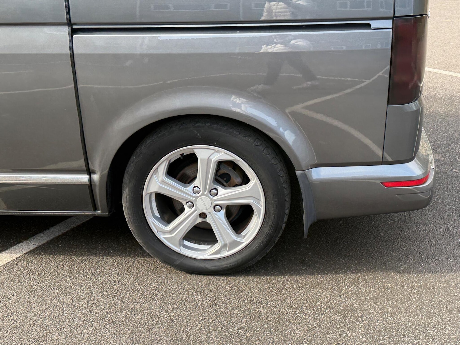 Used Volkswagen Caravelle 2015 for sale - 77646779: Photo 21