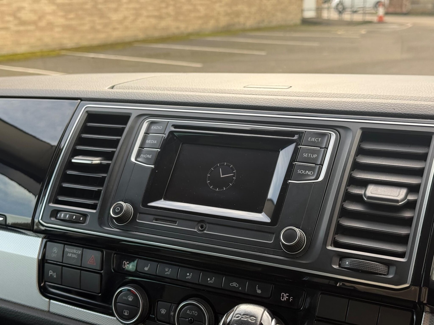 Used Volkswagen Caravelle 2015 for sale - 77646779: Photo 29