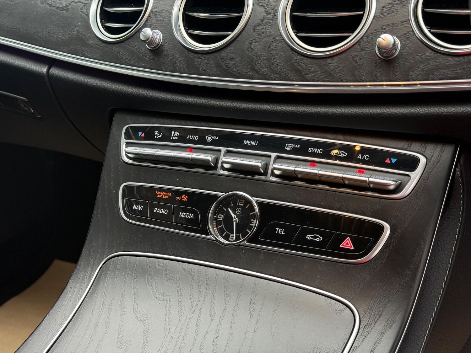 Used Mercedes-Benz E Class 2018 for sale - 77925092: Photo 24