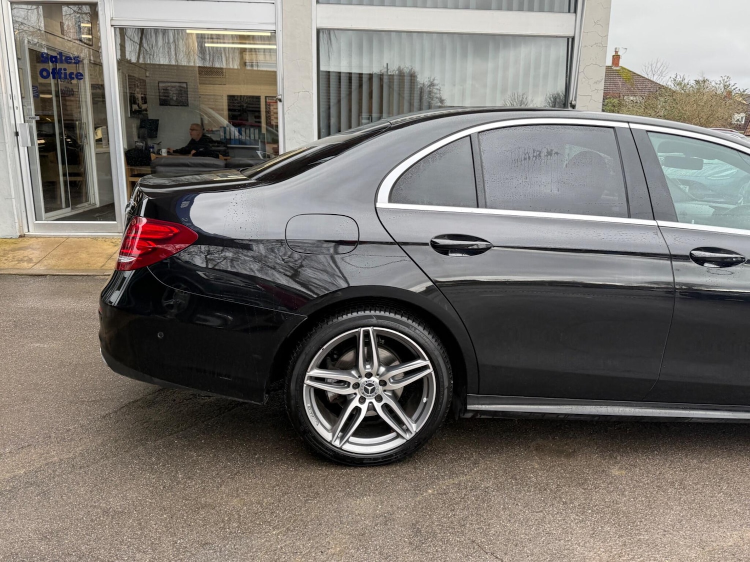 Used Mercedes-Benz E Class 2018 for sale - 77925092: Photo 5