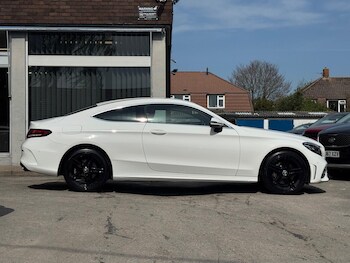 Used Mercedes-Benz C Class 2019 for sale - 78347368: Photo