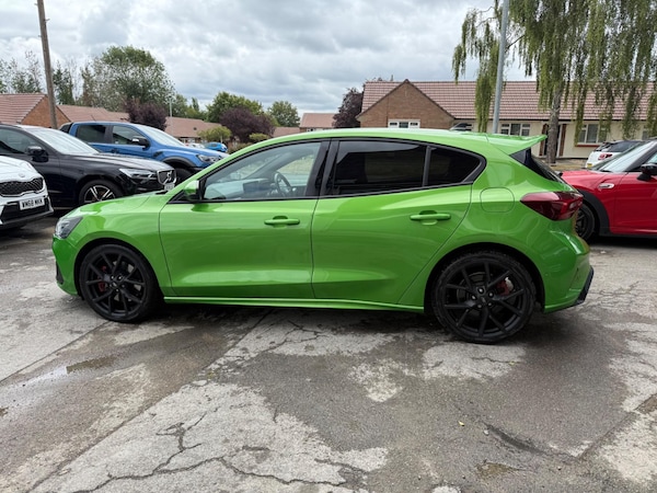 Used Ford Focus 2023 for sale - 75318464: Photo 12