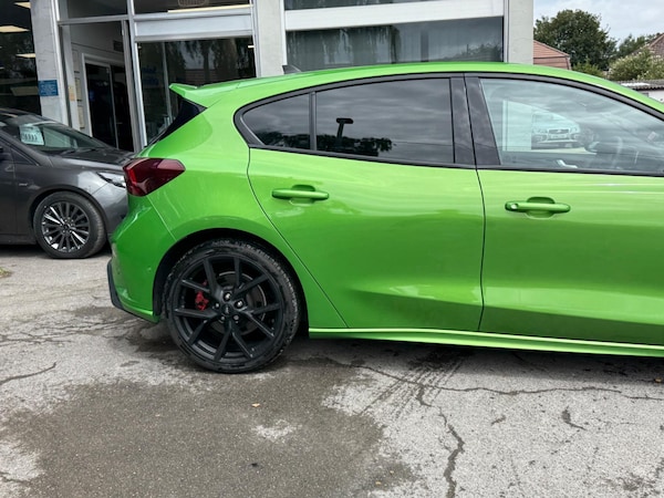 Used Ford Focus 2023 for sale - 75318464: Photo 7
