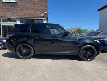 Used Land Rover Range Rover Sport 2017 for sale - 78447435: Photo