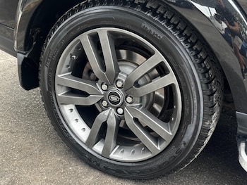 Used Land Rover Discovery 4 2016 for sale - 79553582: Photo