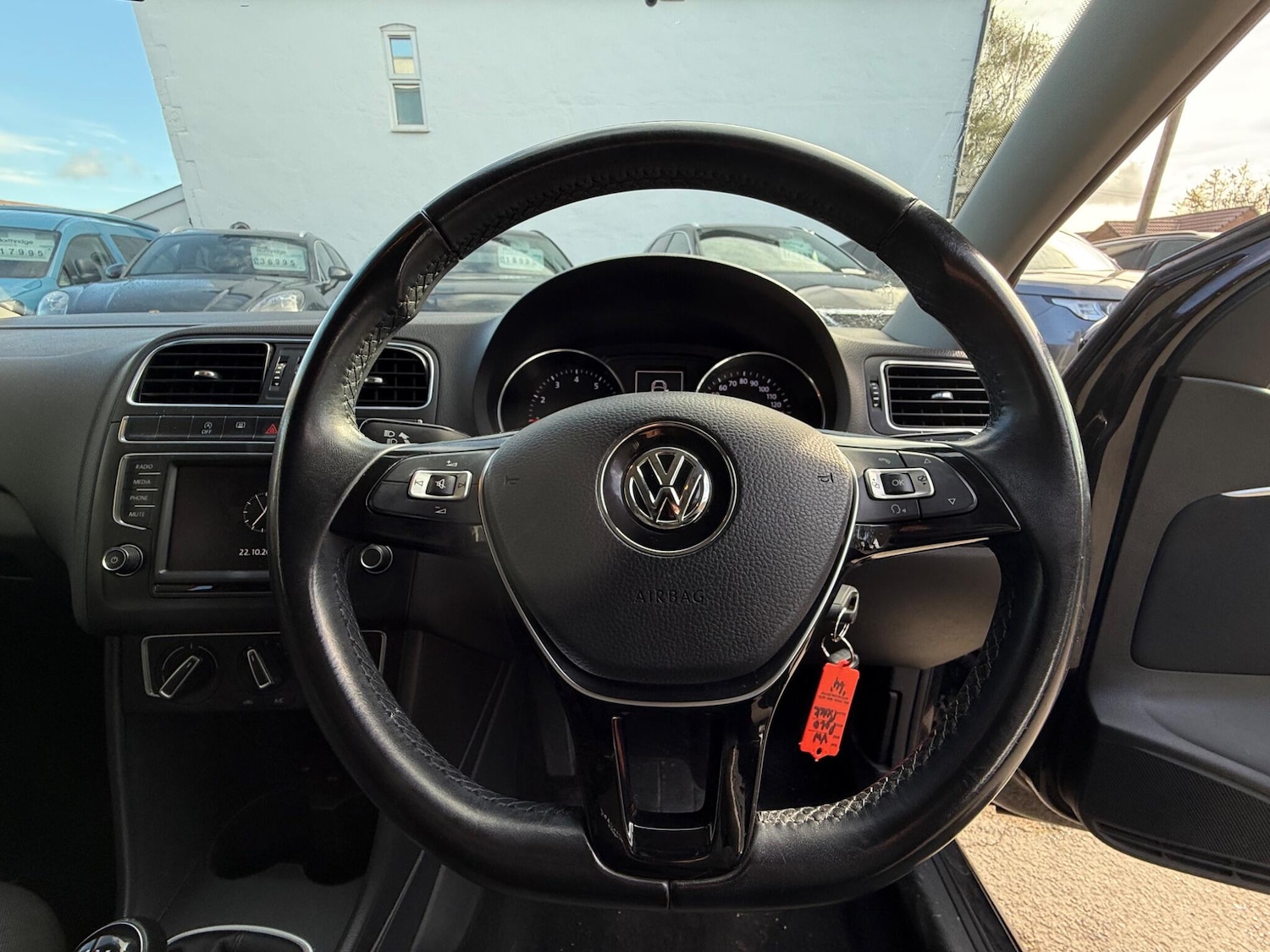 Used Volkswagen Polo 2014 for sale - 76349026: Photo 18