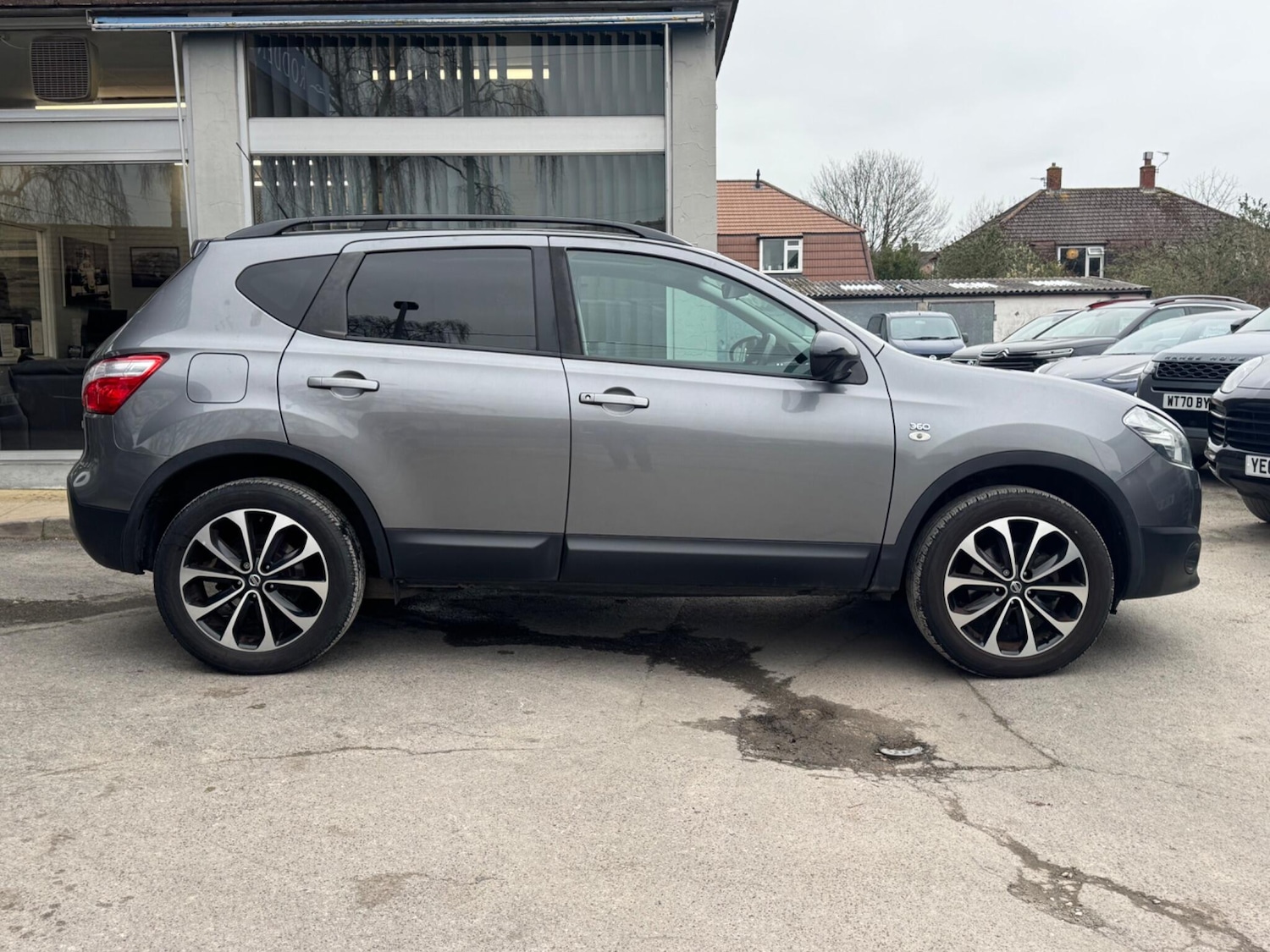 Used Nissan Qashqai 2013 for sale - 77784116: Photo 2
