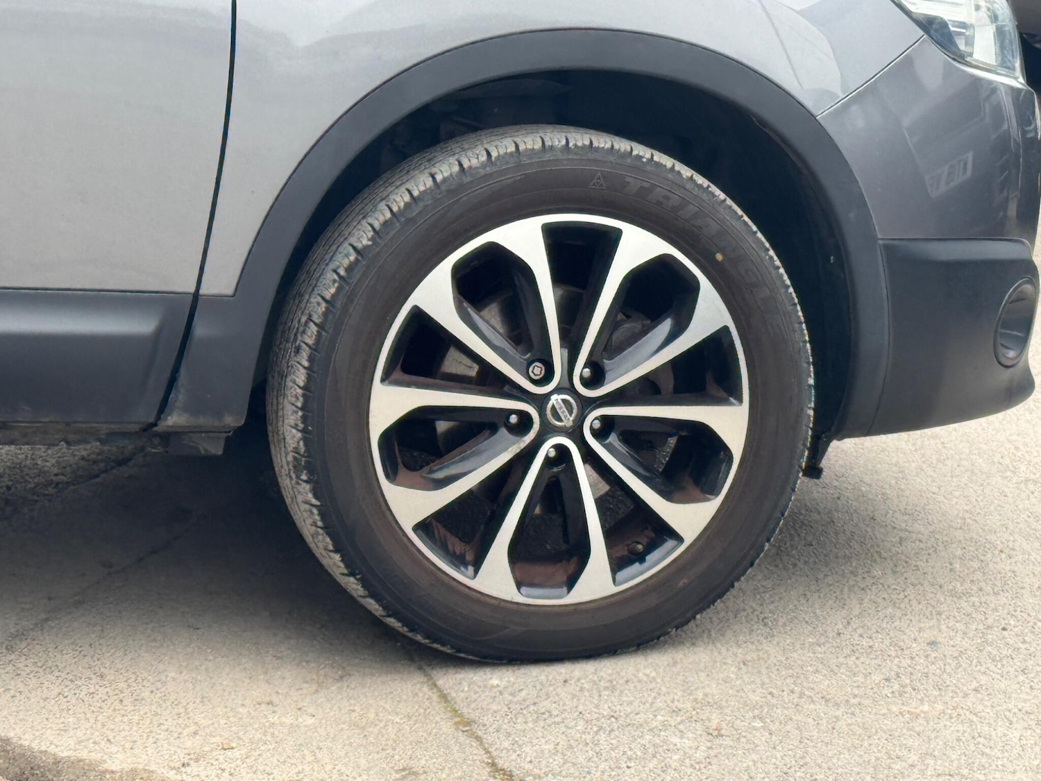 Used Nissan Qashqai 2013 for sale - 77784116: Photo 5