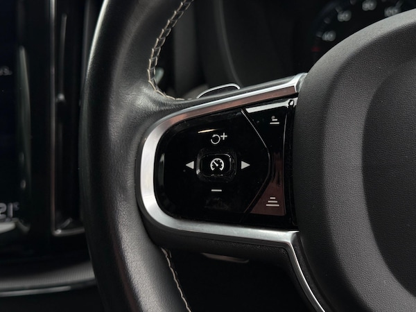 Used Volvo XC60 2020 for sale - 76085457: Photo 27
