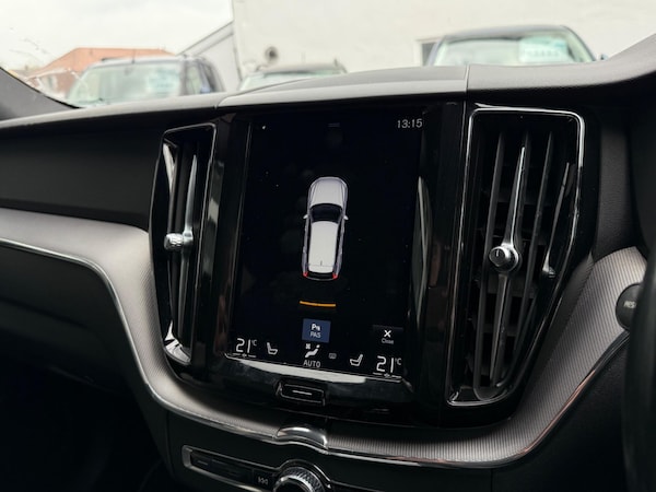 Used Volvo XC60 2020 for sale - 76085457: Photo 31