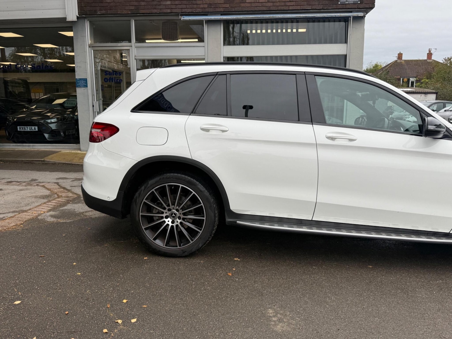 Used Mercedes-Benz GLC for sale - 76993769: Photo 3