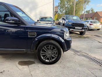 Used Land Rover Discovery 4 2016 for sale - 76135962: Photo 2