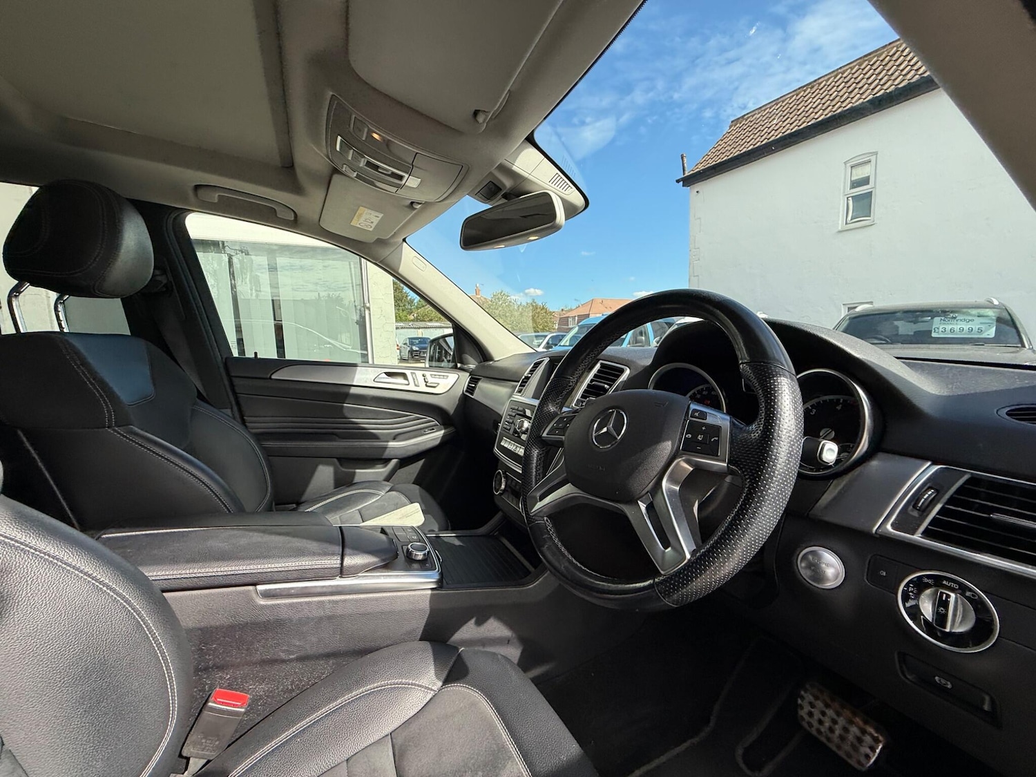 Used Mercedes-Benz M-Class 2015 for sale - 76136975: Photo 21
