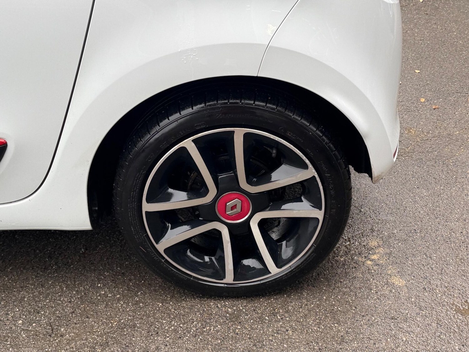 Used Renault Twingo 2015 for sale - 76409036: Photo 11