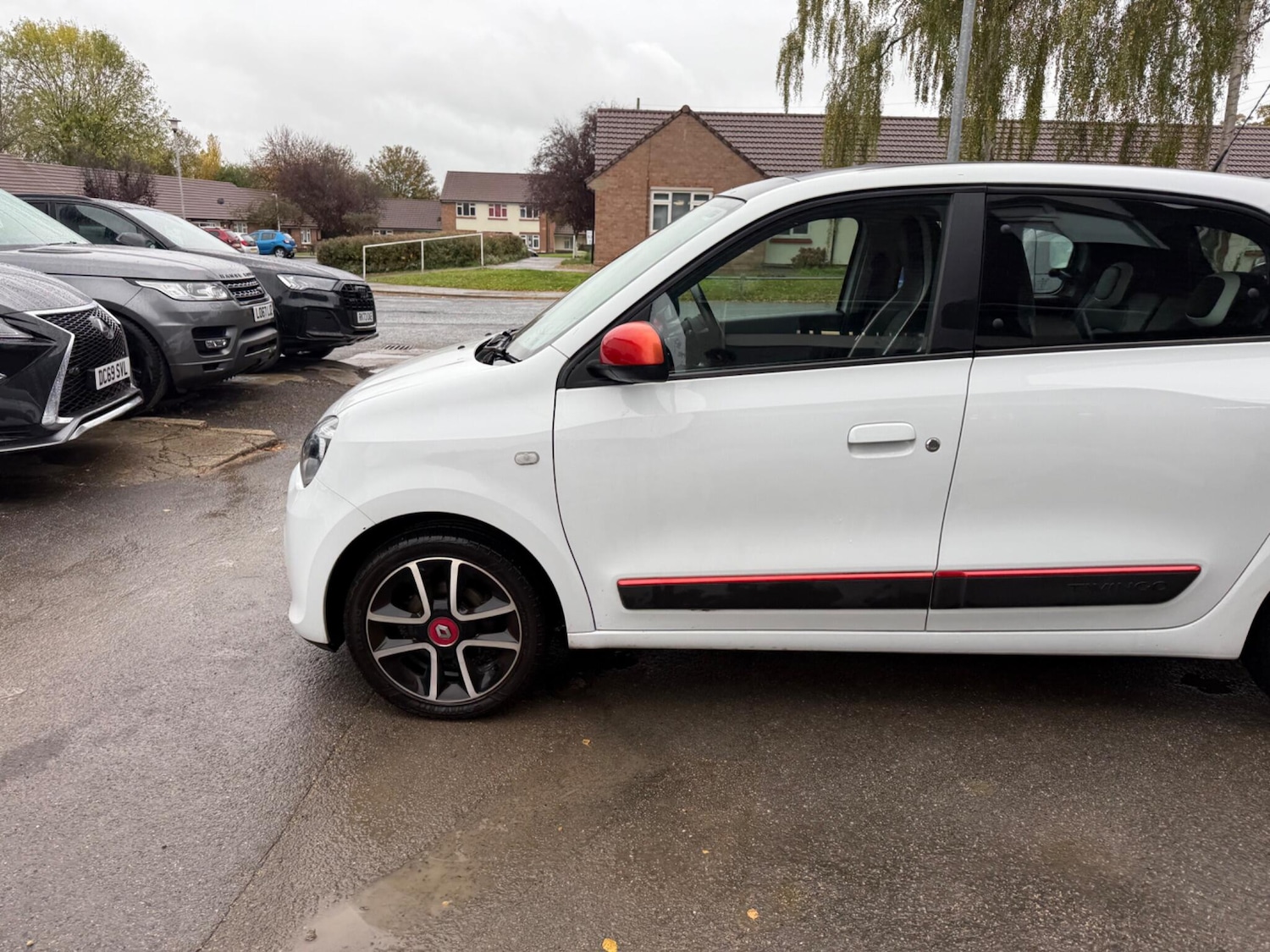 Used Renault Twingo 2015 for sale - 76409036: Photo 15