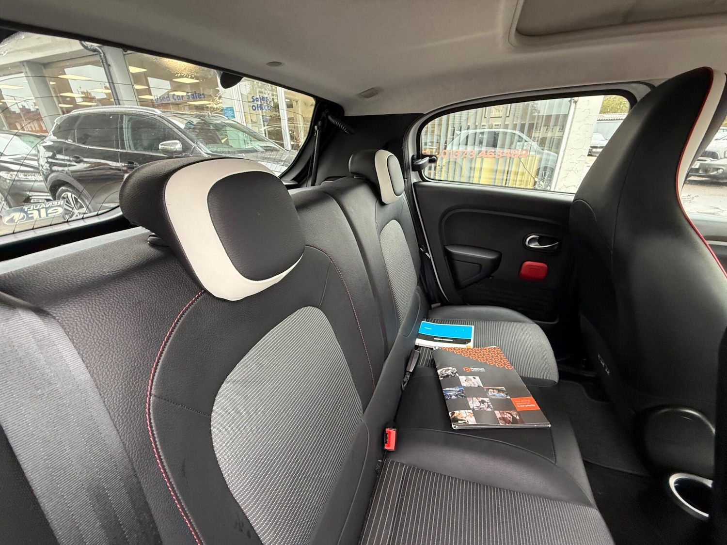 Used Renault Twingo 2015 for sale - 76409036: Photo 17