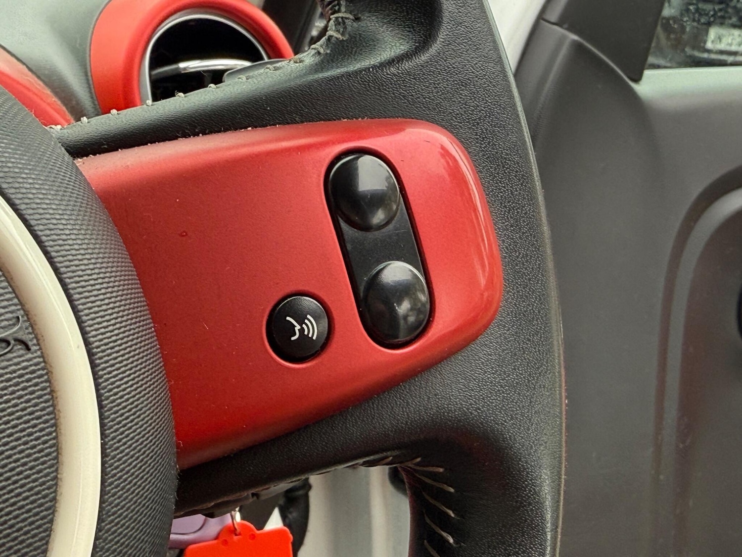 Used Renault Twingo 2015 for sale - 76409036: Photo 23