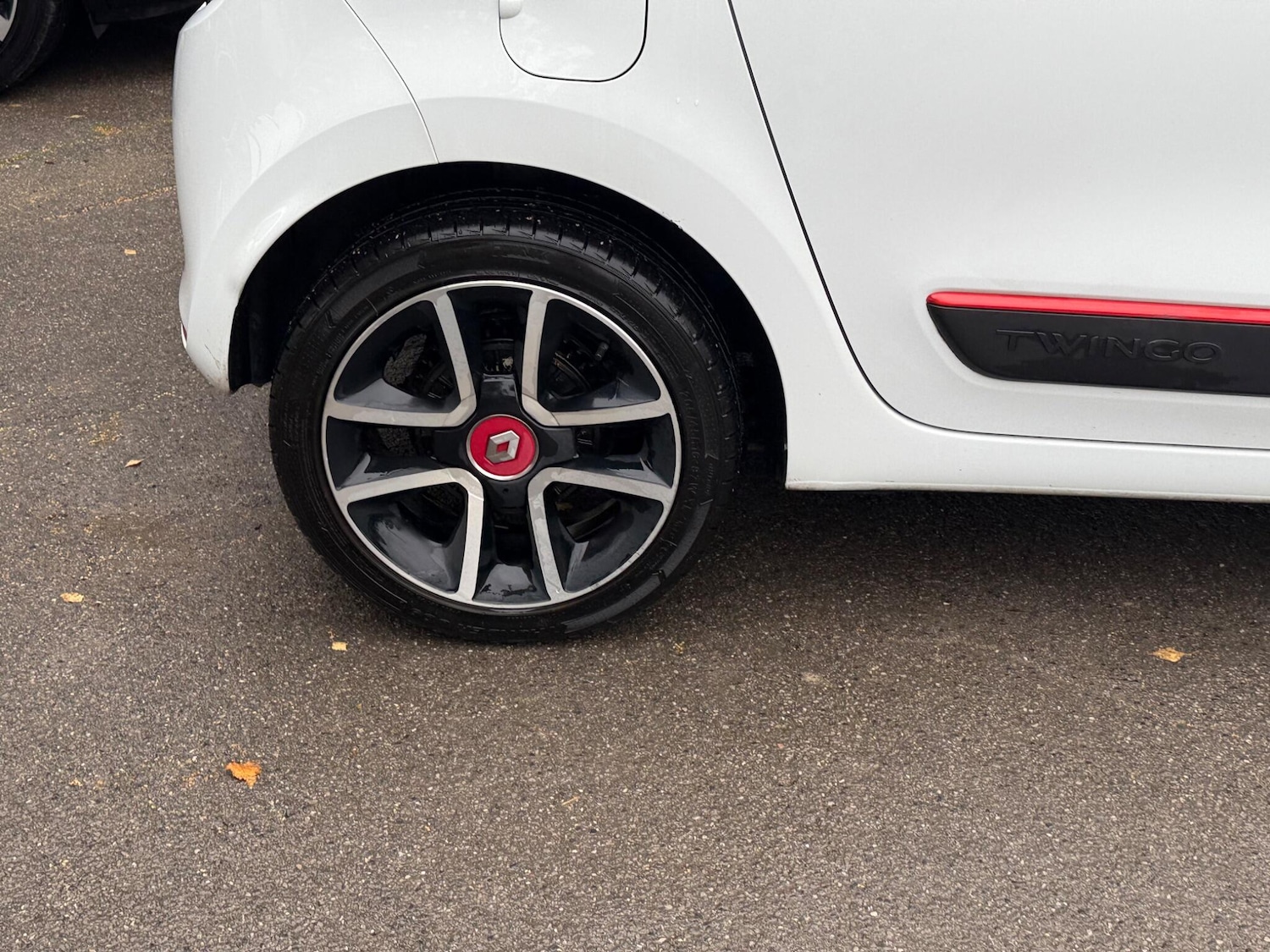 Used Renault Twingo 2015 for sale - 76409036: Photo 6