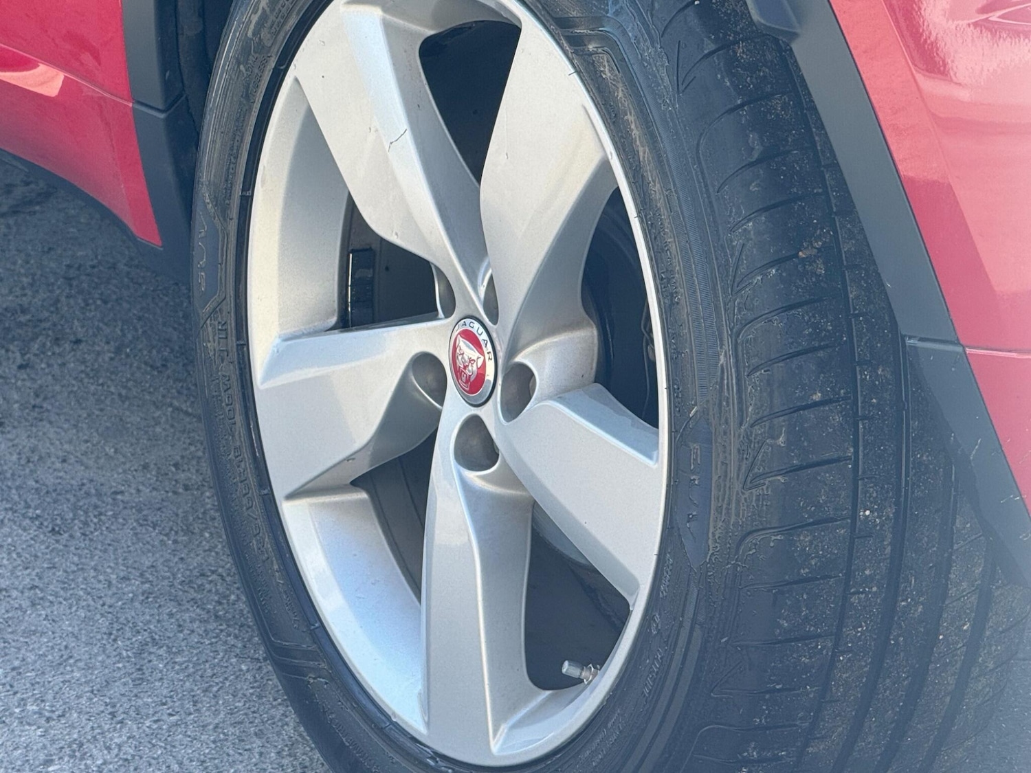 Used Jaguar E-Pace 2019 for sale - 77958059: Photo 14