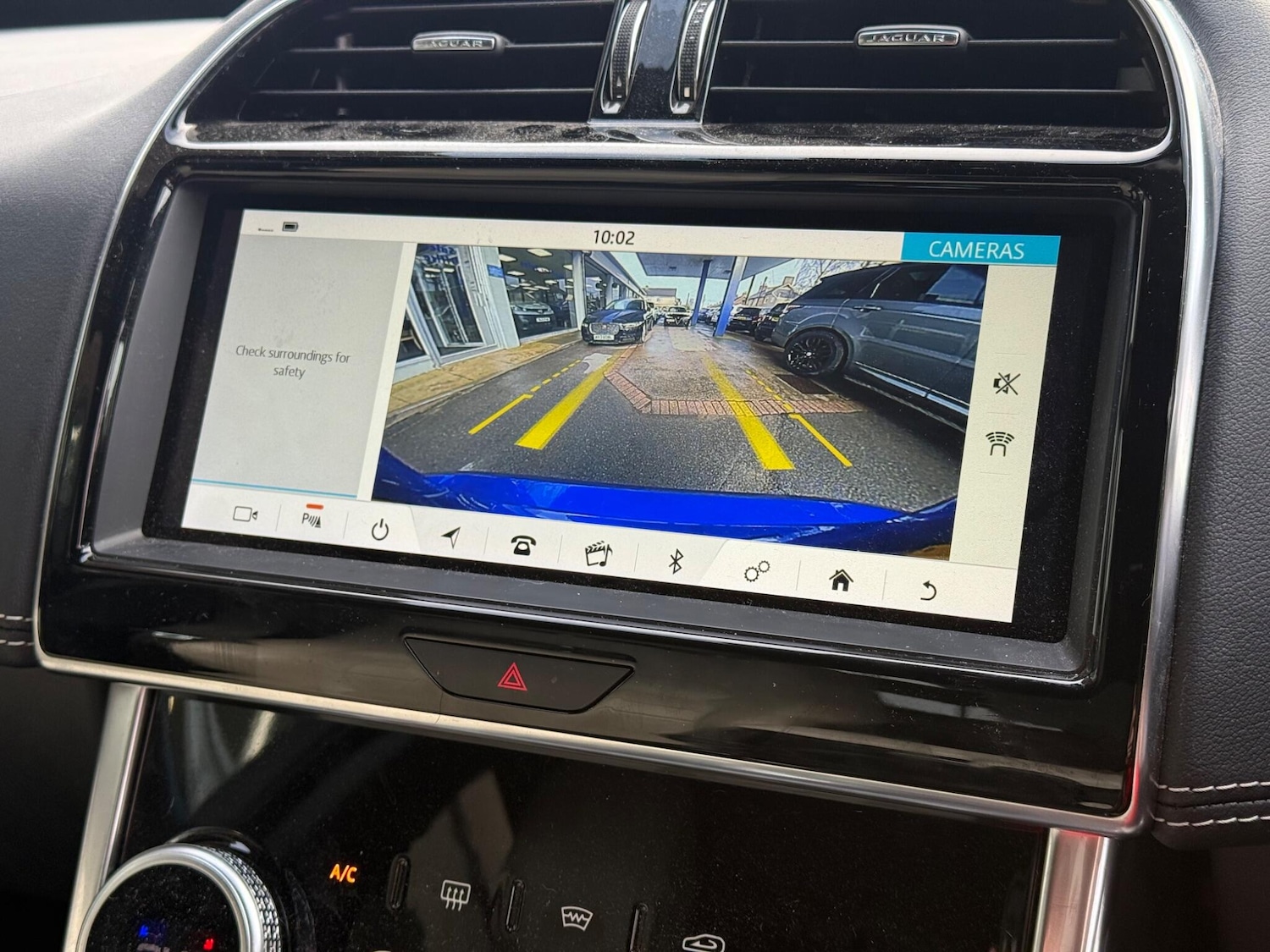 Used Jaguar XE 2019 for sale - 77510476: Photo 24