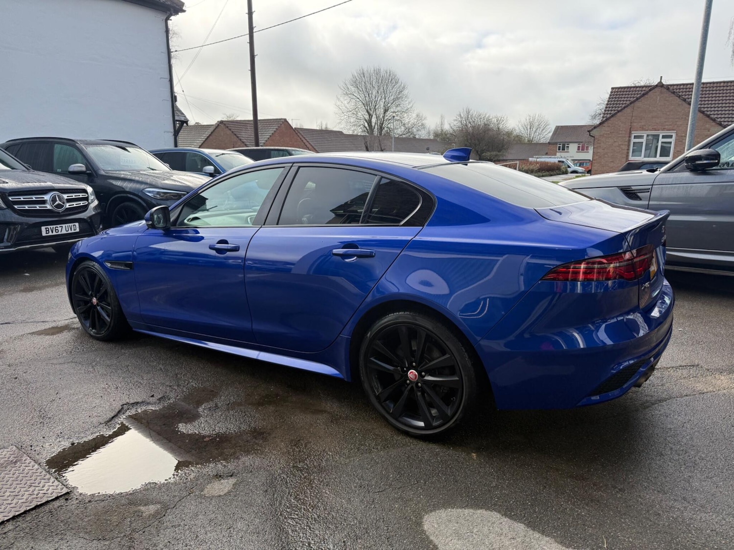 Used Jaguar XE 2019 for sale - 77510476: Photo 7