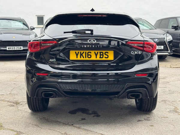 Used Infiniti Q30 2016 for sale - 76283939: Photo 8
