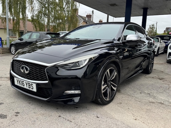 Used Infiniti Q30 2016 for sale - 76283939: Photo 9