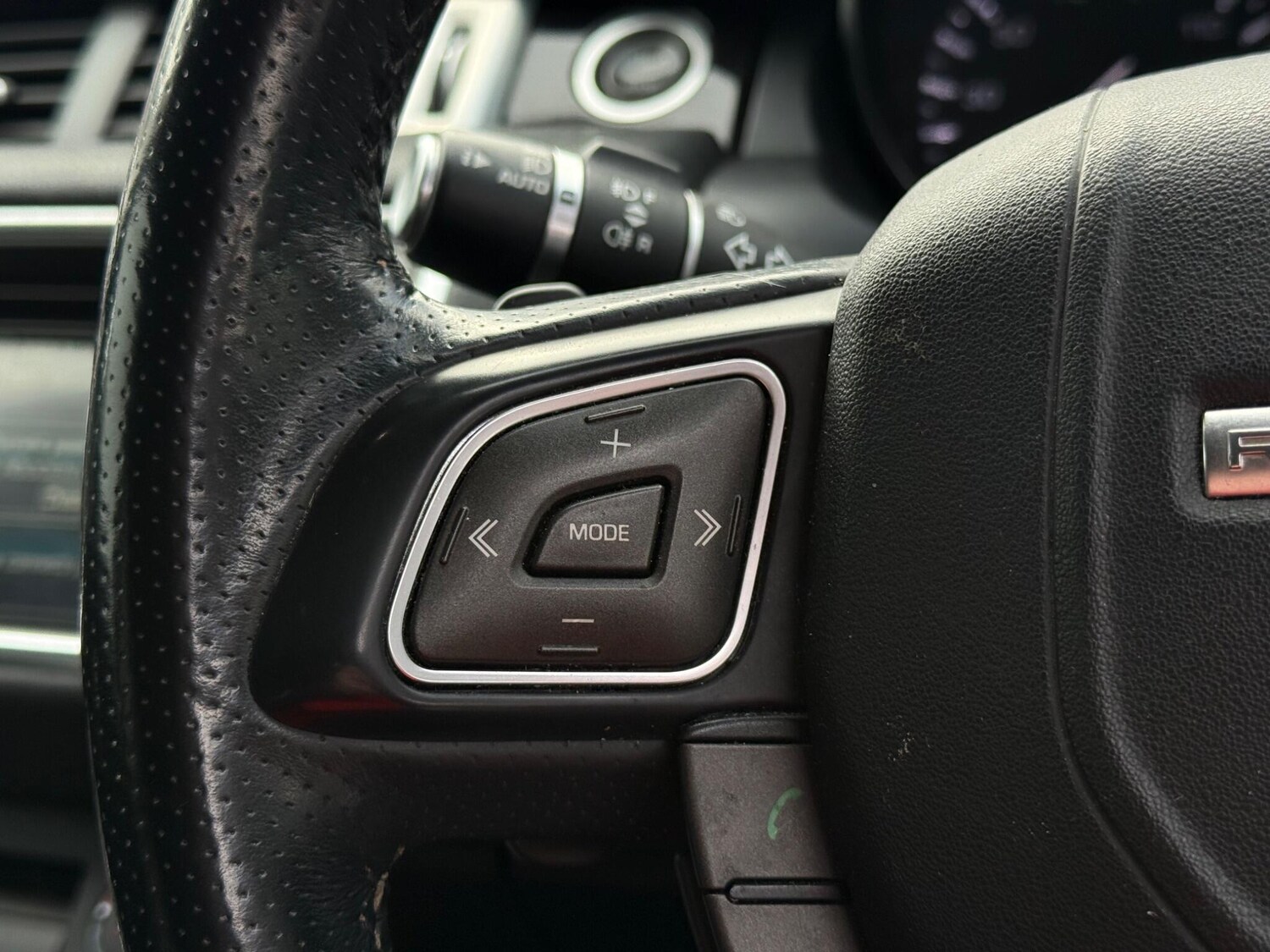 Used Land Rover Range Rover Evoque 2015 for sale - 77573857: Photo 13